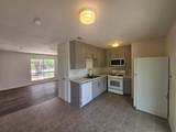 1401 Trinity St - Photo 7