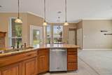 100 Davis Ct - Photo 18