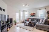 811 Sawbuck Dr - Photo 3