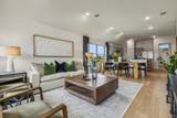105 Malibu - Photo 8