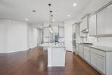806 Clearwell St - Photo 16