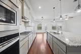 806 Clearwell St - Photo 17
