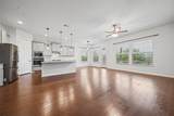 806 Clearwell St - Photo 9