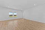 127 Union Pacific Dr - Photo 14