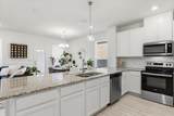 6909 Daniel Ranch Dr - Photo 8