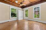 504 Gresham St - Photo 8