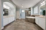 2709 Brindisi Way - Photo 32