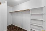 505 Washington Square Dr - Photo 18