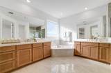 9413 Flatbush Dr - Photo 11