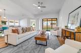 9413 Flatbush Dr - Photo 9