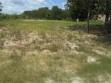 808 W Maple St - Photo 3