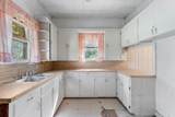 1104 Umlang St - Photo 9