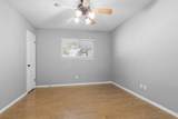 2418 Lufkin Ln - Photo 14