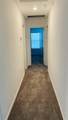 1205 Sweetspire St - Photo 8