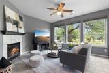 1602 Iris Ln - Photo 4