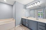 4405 Woodstock Dr - Photo 18