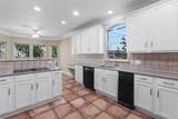 6914 Thorncliffe Dr - Photo 14