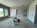 180 Kapok St - Photo 3