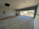 180 Kapok St - Photo 8