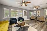 606 19th St - Photo 2