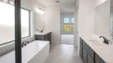3915 Melody Rd - Photo 15