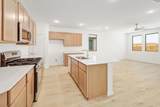 210 Hornet St - Photo 11