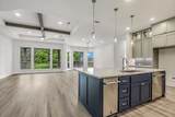 3109 Honeywood Dr - Photo 16