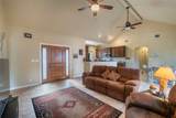 107 Garrett Way - Photo 3