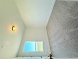2033 Cora Ivy Ln - Photo 10