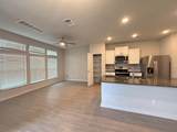 605 South St - Photo 4
