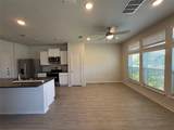 605 South St - Photo 6
