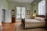 501 Burleson St - Photo 9