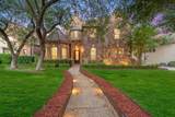 1917 Lakecliff Hills Ln - Photo 2