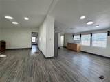 19511 Blanco Dr - Photo 3