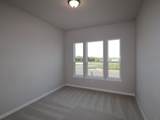 809 Purmela St - Photo 6