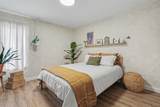 300 Crockett St - Photo 14