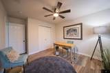 1302 Newbury St - Photo 15