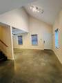 2409 Santa Rosa St - Photo 9