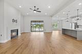 225 Spicewood Trails Dr - Photo 5