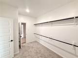918 Kapok St - Photo 8