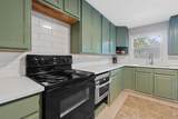 1013 Colorado St - Photo 14