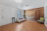1013 Colorado St - Photo 17