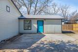 1013 Colorado St - Photo 4