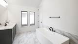 313 Foxfire Cv - Photo 22