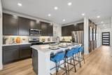 11100 Monument Valley Dr - Photo 10