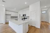 204 Melrose St - Photo 10