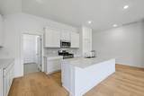 204 Melrose St - Photo 8