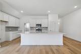 204 Melrose St - Photo 9