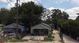 2315 5th St - Photo 1