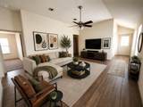 5413 Roosevelt Ave - Photo 3